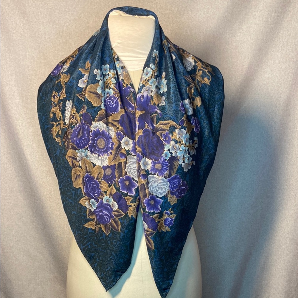 Vintage Albert Nipon with Floral Pattern Silk Scarf Square